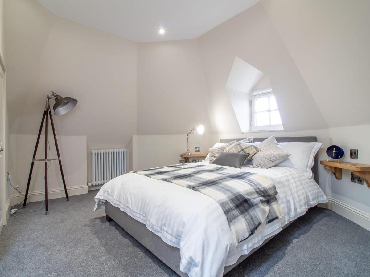 Luxury Royal Mile Apartment By The Castle - Sleeps 4 Edinburgh Buitenkant foto