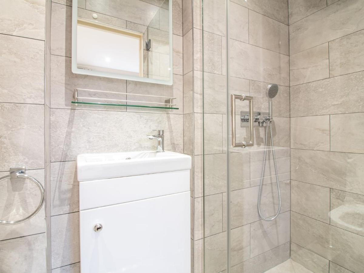 Luxury Royal Mile Apartment By The Castle - Sleeps 4 Edinburgh Buitenkant foto