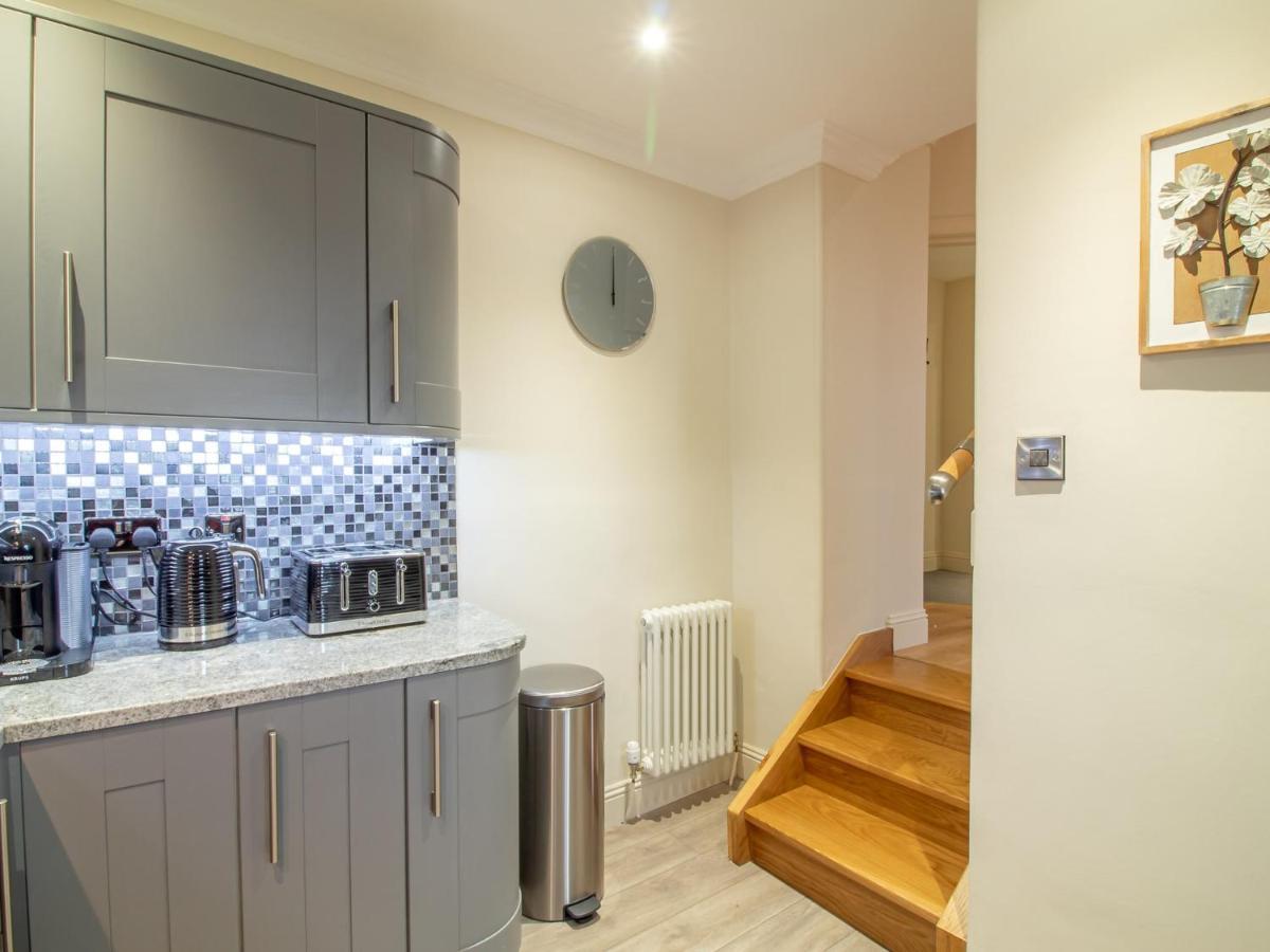 Luxury Royal Mile Apartment By The Castle - Sleeps 4 Edinburgh Buitenkant foto