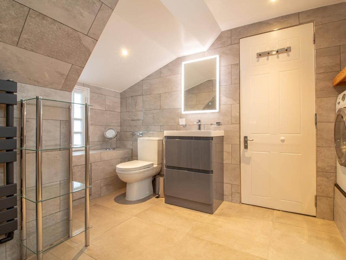 Luxury Royal Mile Apartment By The Castle - Sleeps 4 Edinburgh Buitenkant foto