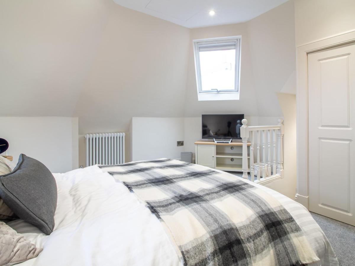 Luxury Royal Mile Apartment By The Castle - Sleeps 4 Edinburgh Buitenkant foto